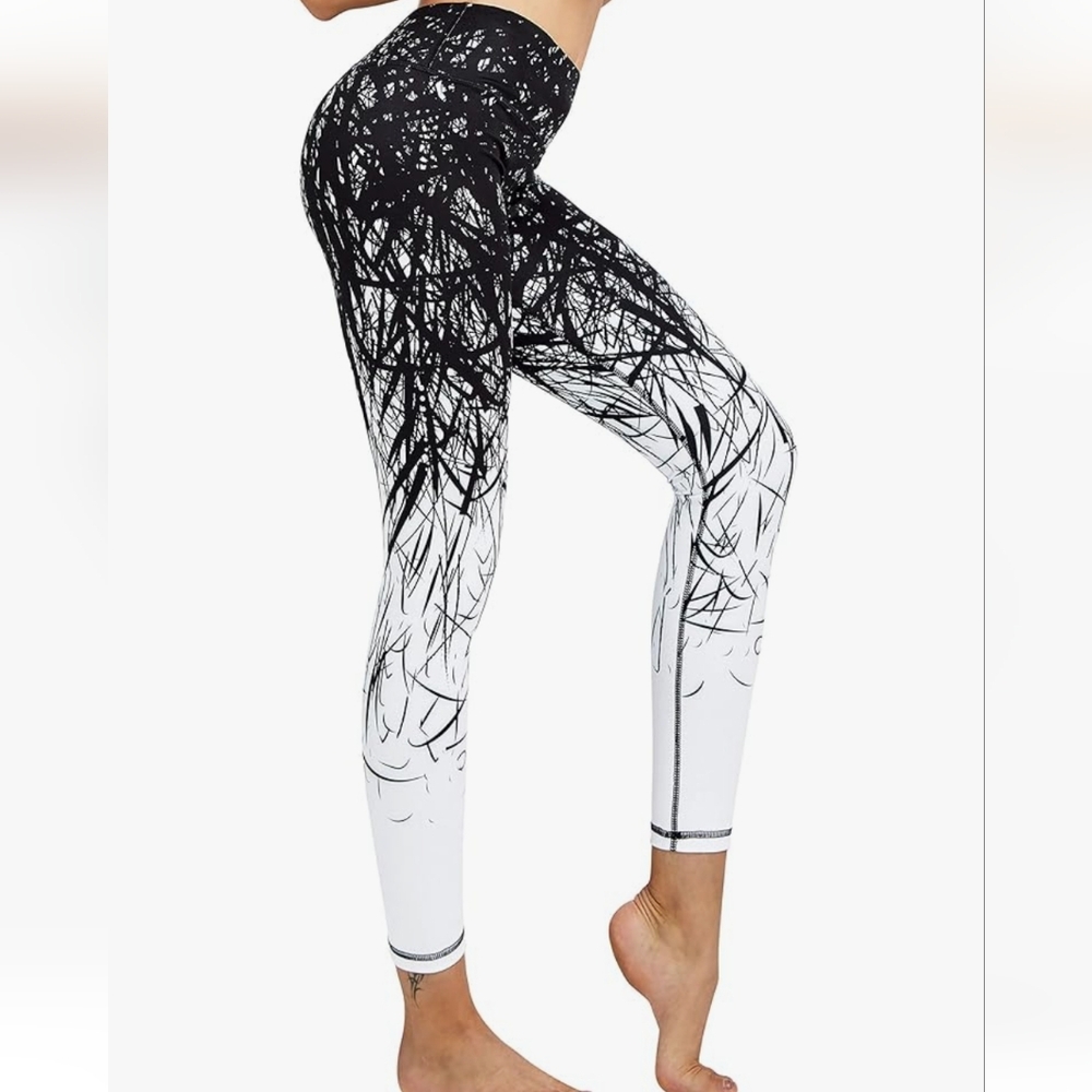 COOLOMG Low Rise Yoga Leggings Black & White Large